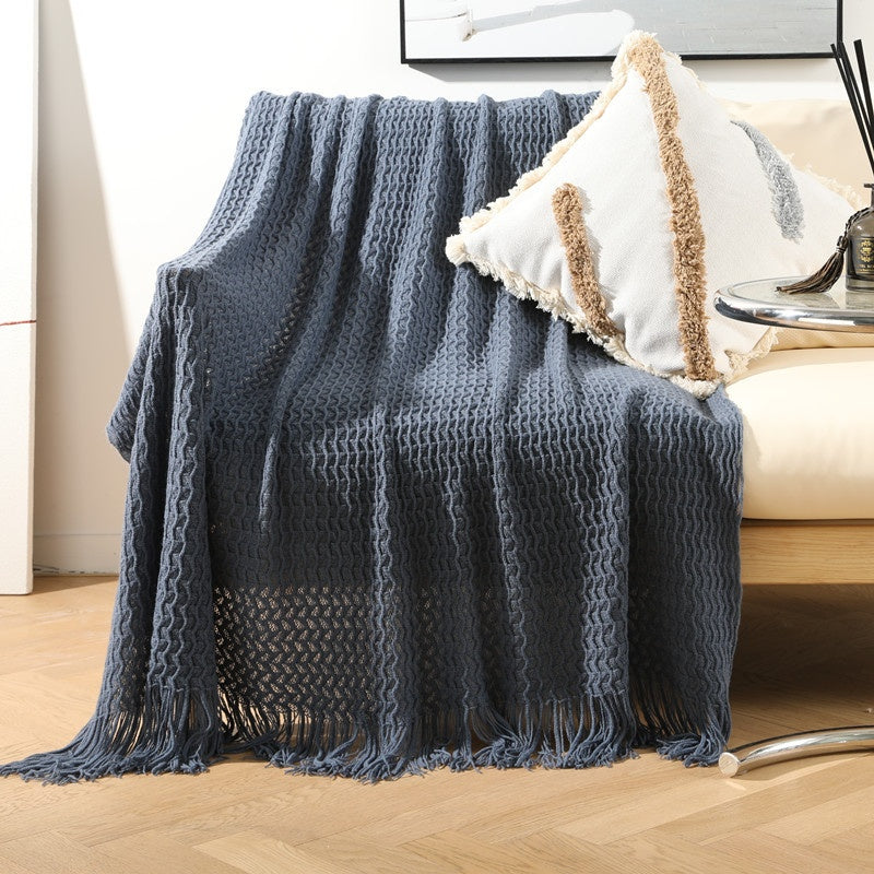 Gestrickte Sofadecke mit Quasten – Bild 2 | LuxeStyle