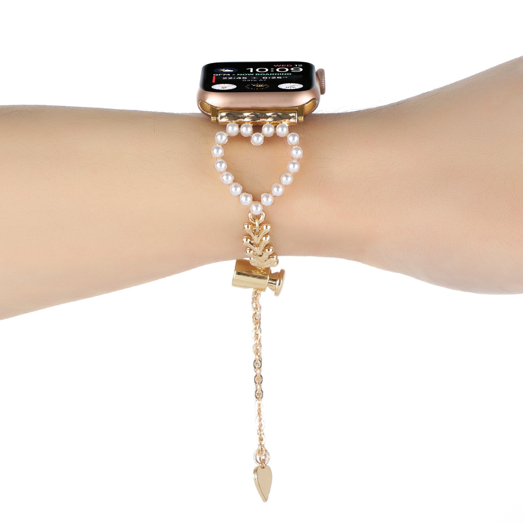 Smartwatch-Halskette mit Perlen und Herz-Anhänger – Bild 9 | LuxeStyle