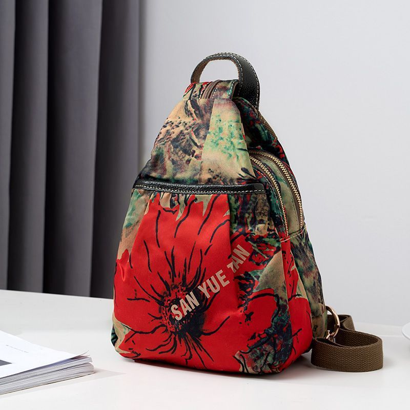Kleiner Fashion Outdoor Rucksack für Frauen – Bild 2 | LuxeStyle
