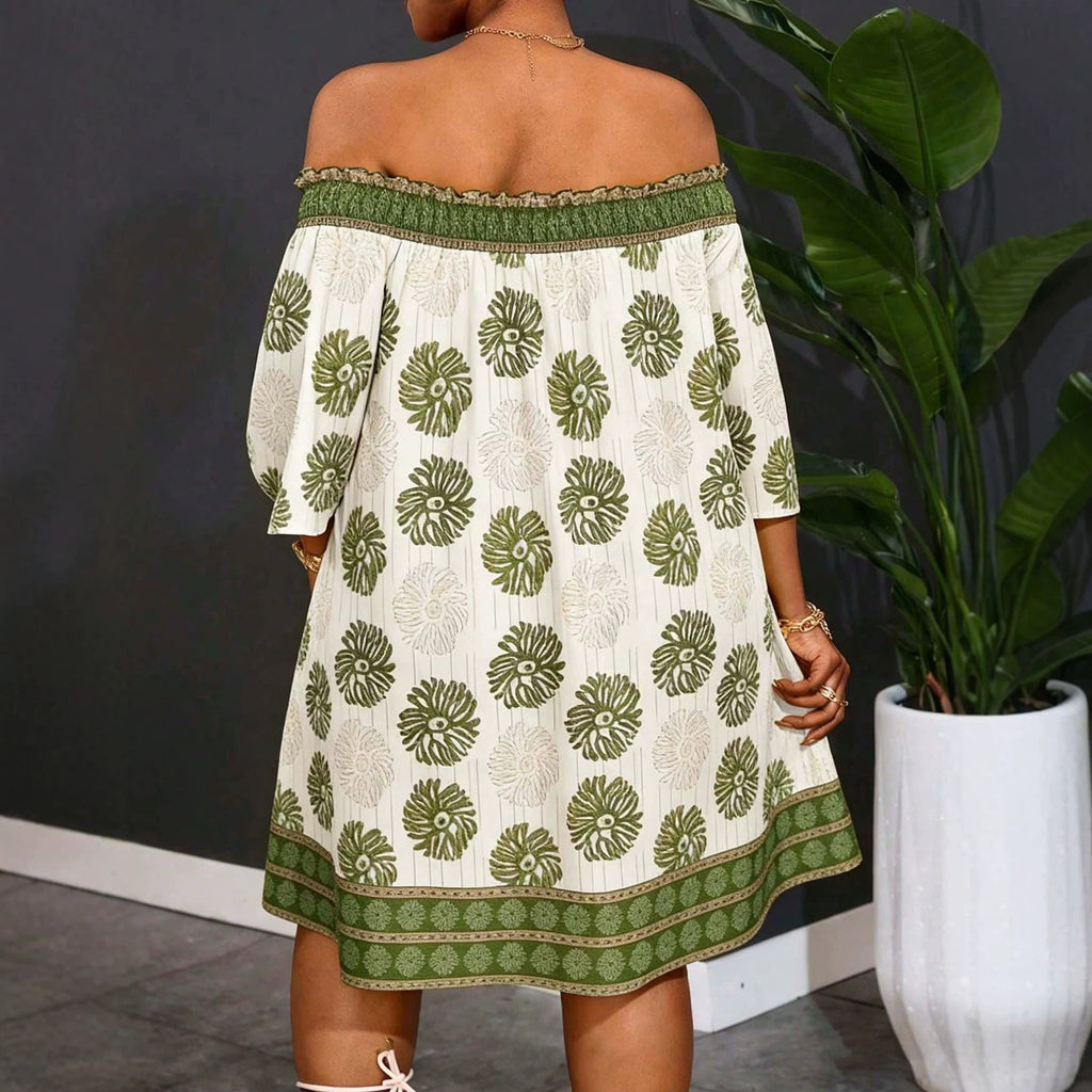Elegantes A-Linien Kleid mit Print und Cut-Out