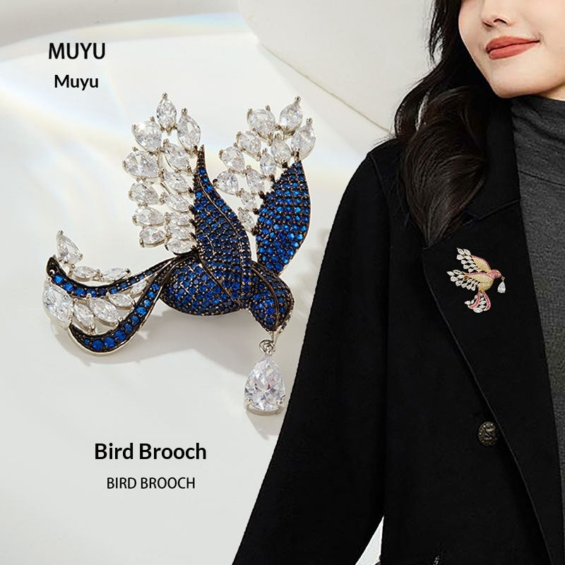 Brosche mit Mikro-Pave-Glanz – Vogel – Bild 5 | LuxeStyle