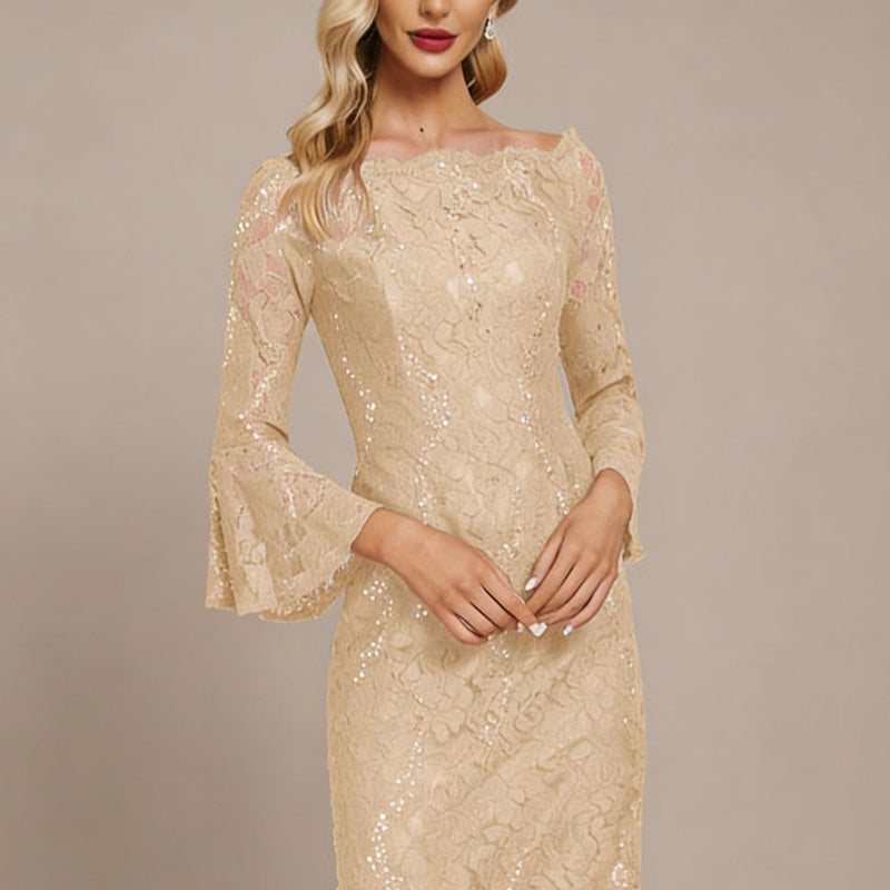 Elegantes Kleid mit Stickerei