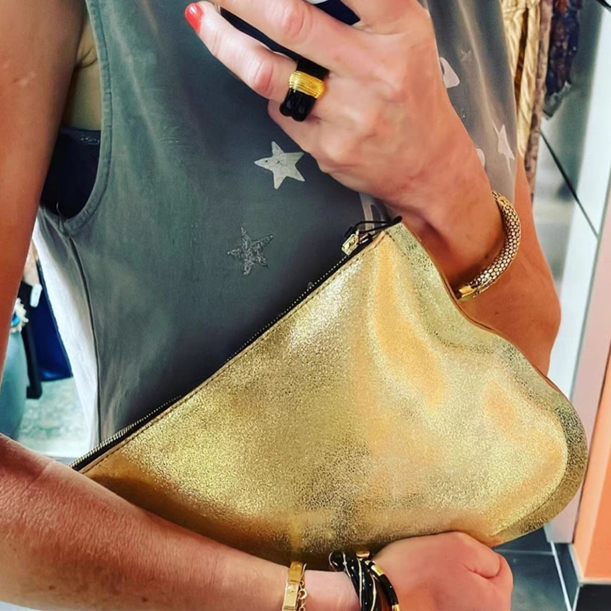 Breiter Statement-Ring mit Wellenmuster – Bild 4 | LuxeStyle