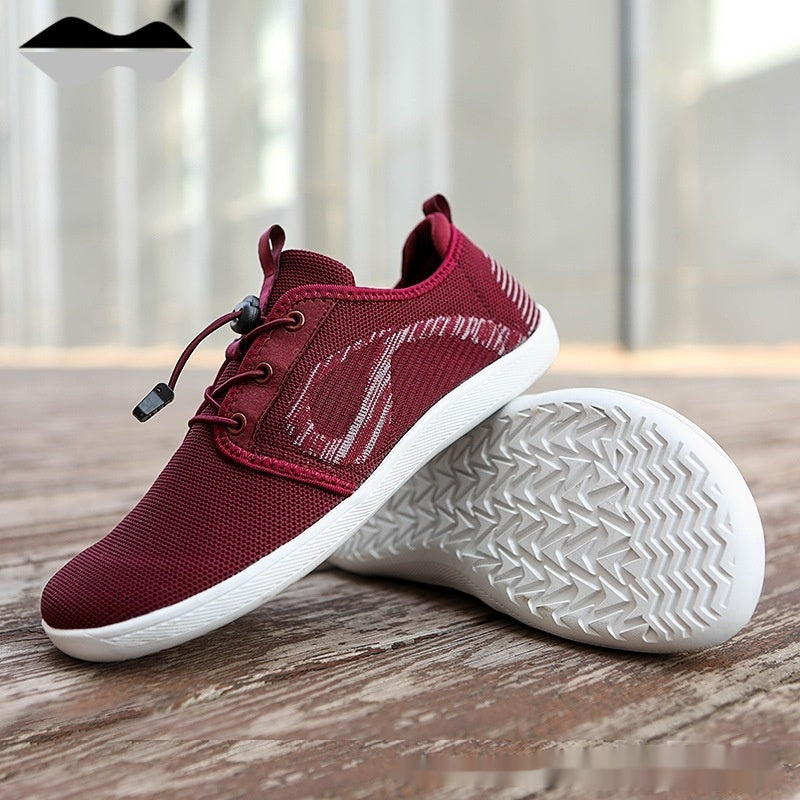 Breite Sneaker in Schwarz, Burgund oder Weiss – Bild 4 | LuxeStyle