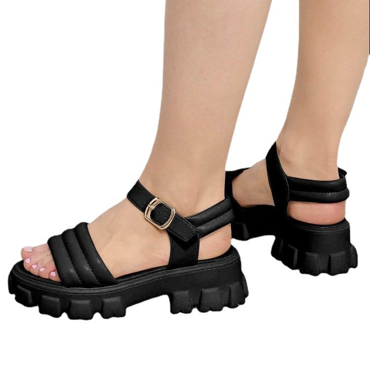Sandalen mit Plattform und Schnallen – Bild 2 | LuxeStyle