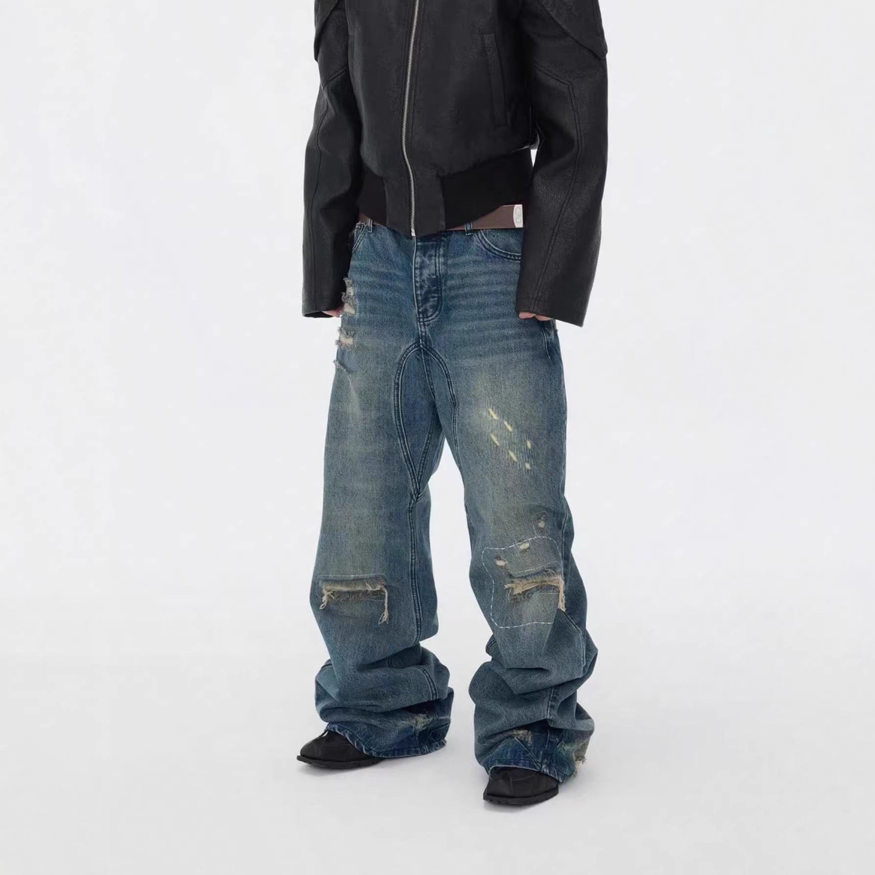 Herrenhose mit geraden Schlitzen, Slim Fit, lockere Passform