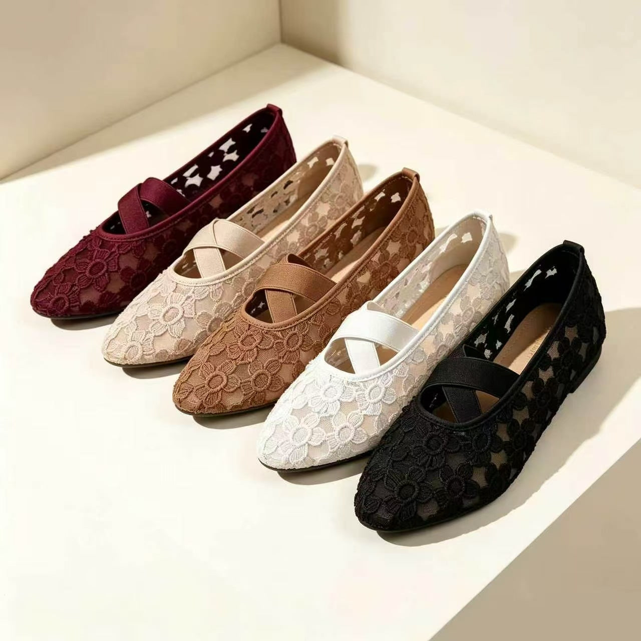 Flachschuhe Spitzengaze bestickt hohler Zehenspieß