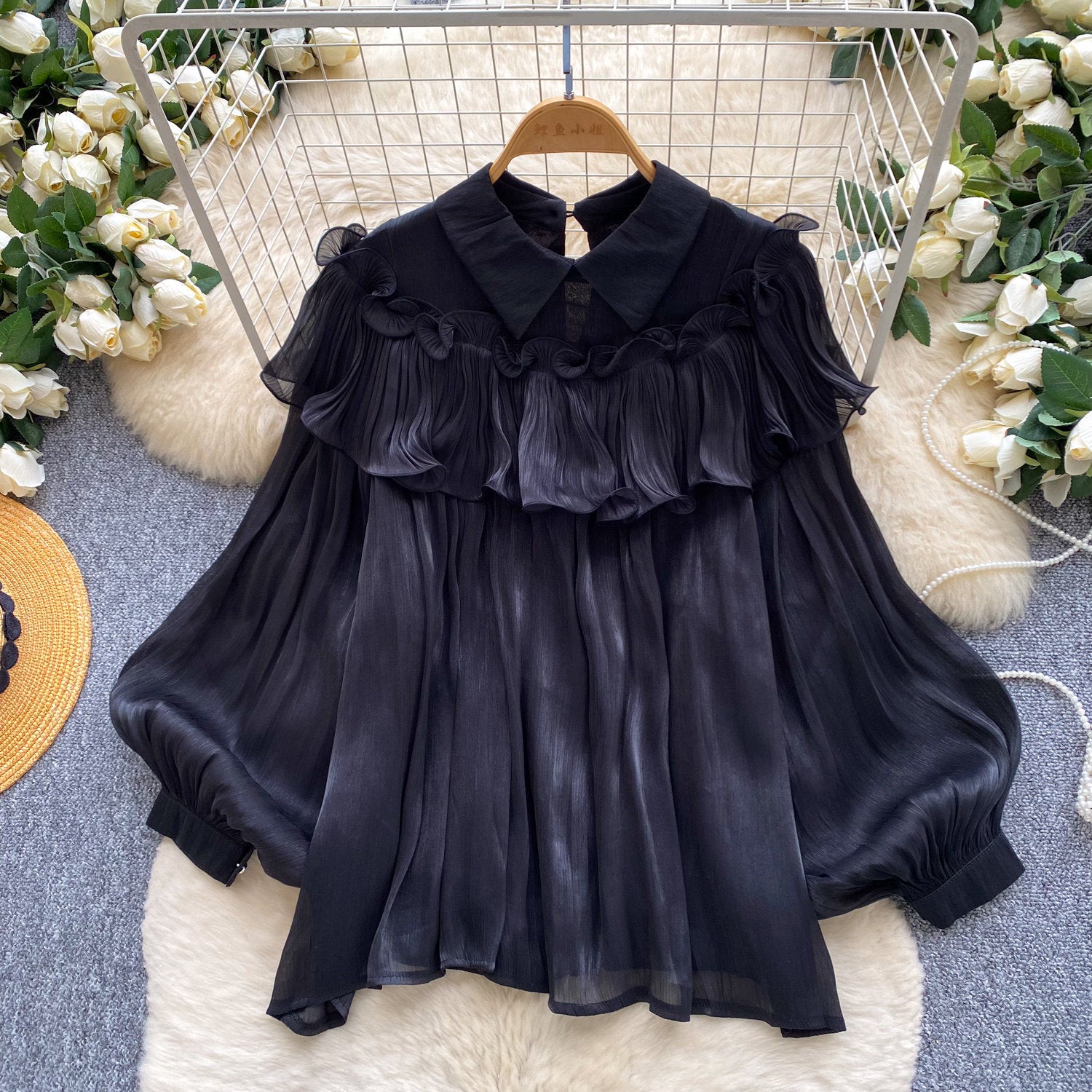 Rüschenbluse mit Laternenärmeln