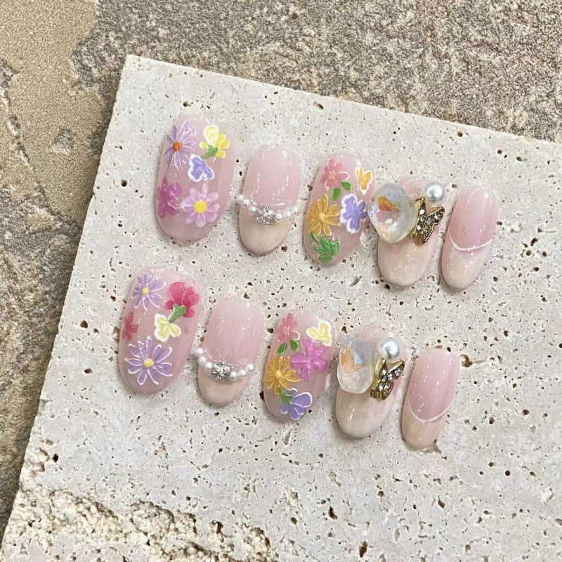 Nagelart Blumen Motiv
