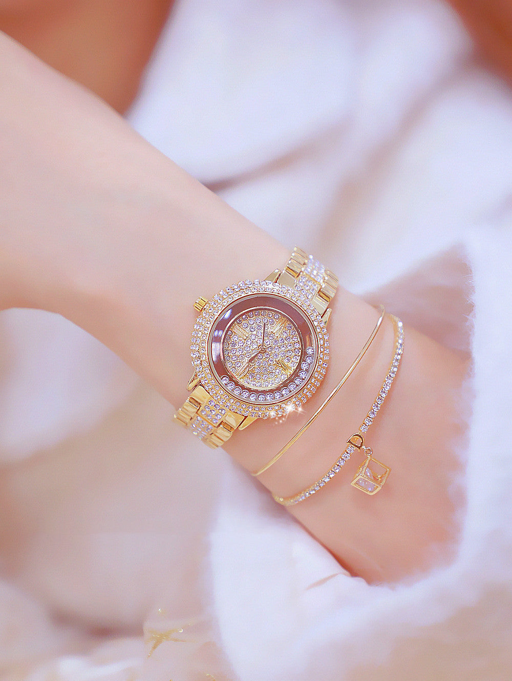 Quarz-Uhr mit Glitzerperlen – Bild 5 | LuxeStyle
