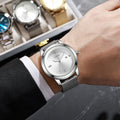 Herren-Quarzuhr mit Milanaise-Armband