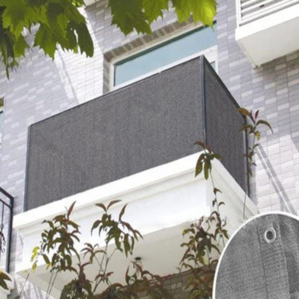 Grau gestreiftes Balkon-Sonnenschutznetz – Bild 4 | LuxeStyle