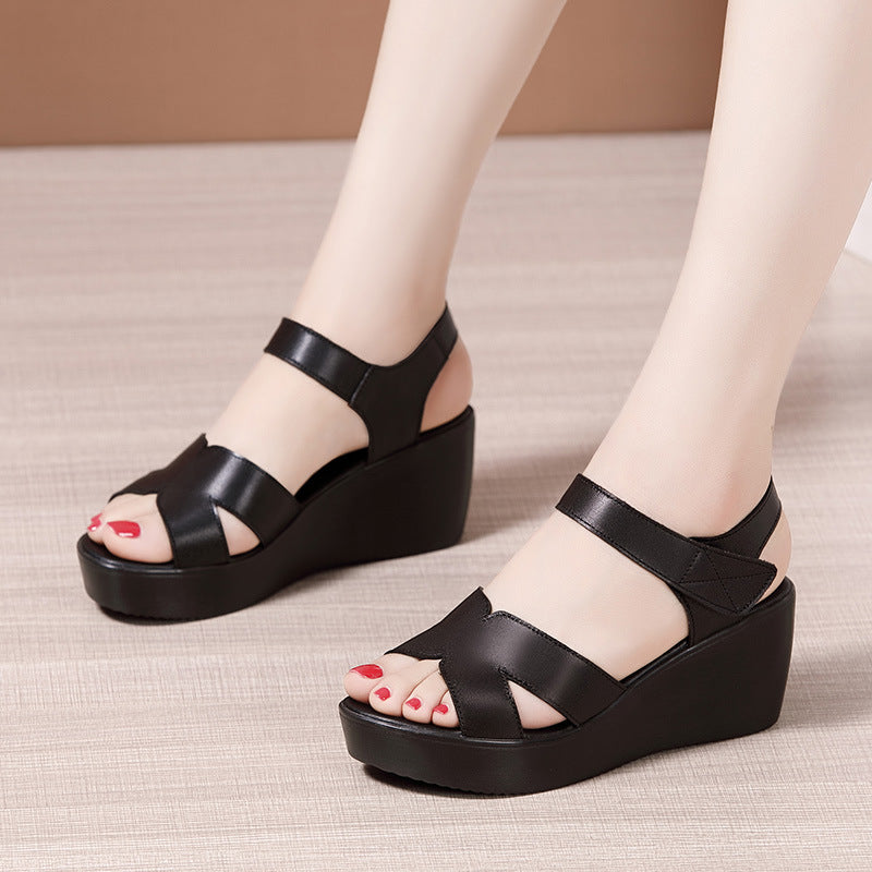 Plateau-Sandalen mit hohem Absatz – Bild 2 | LuxeStyle