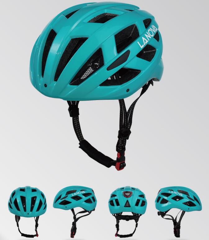 Velohelm mit Rücklicht für Outdoor-Sport