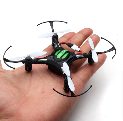Mini Quadrocopter mit vier Achsen