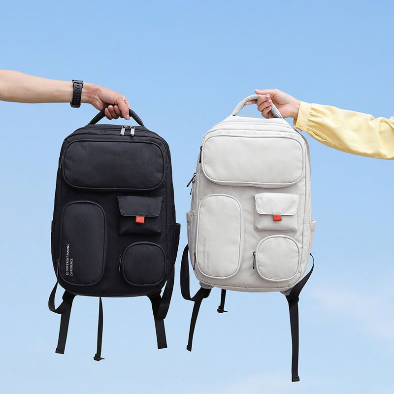 Wasserabweisender Reiserrucksack – Bild 3 | LuxeStyle