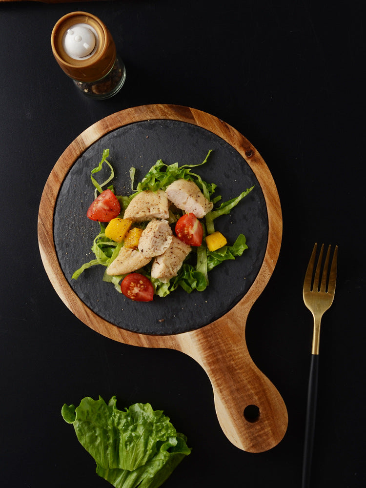 Pizzateller aus Akazienholz und Stein – Bild 3 | LuxeStyle