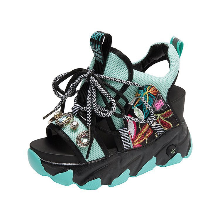 PU-Sandalen mit Schnürung und Blockabsatz – Bild 8 | LuxeStyle