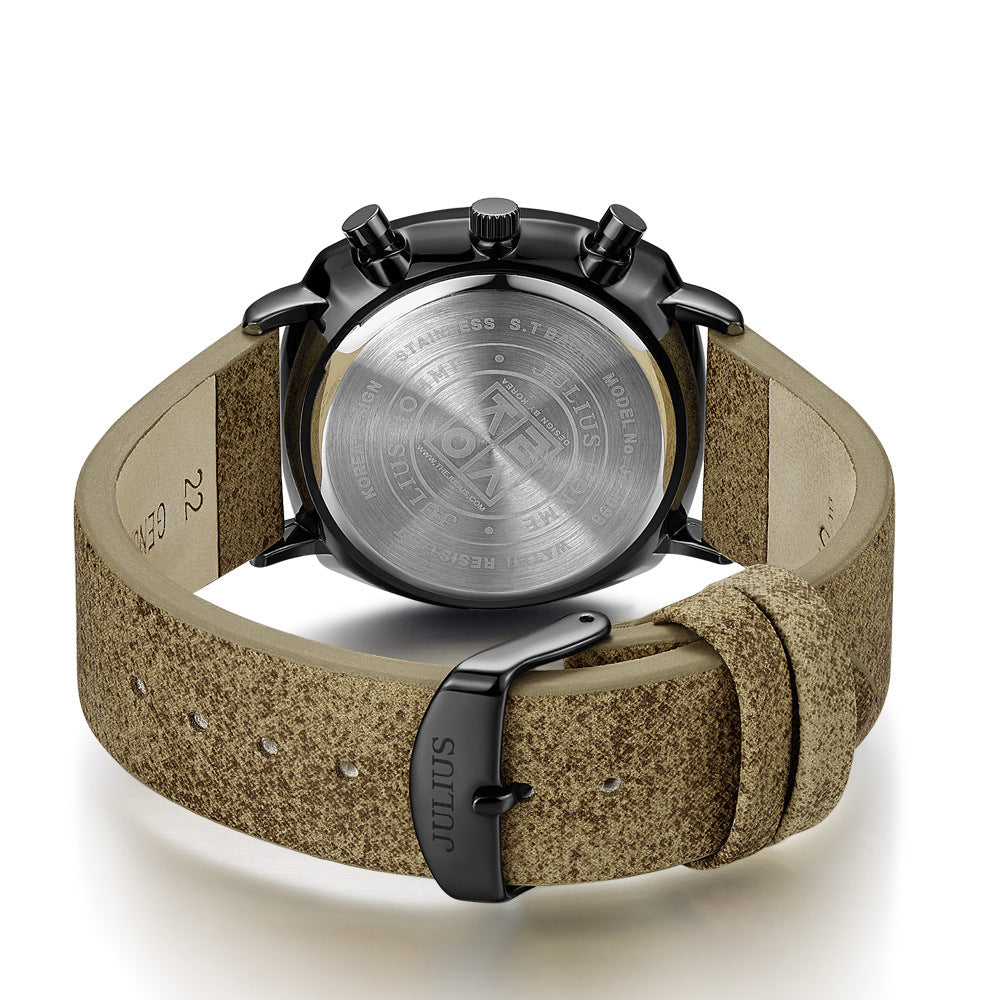 Analoguhr mit Quarzwerk und Datumsanzeige | LuxeStyle
