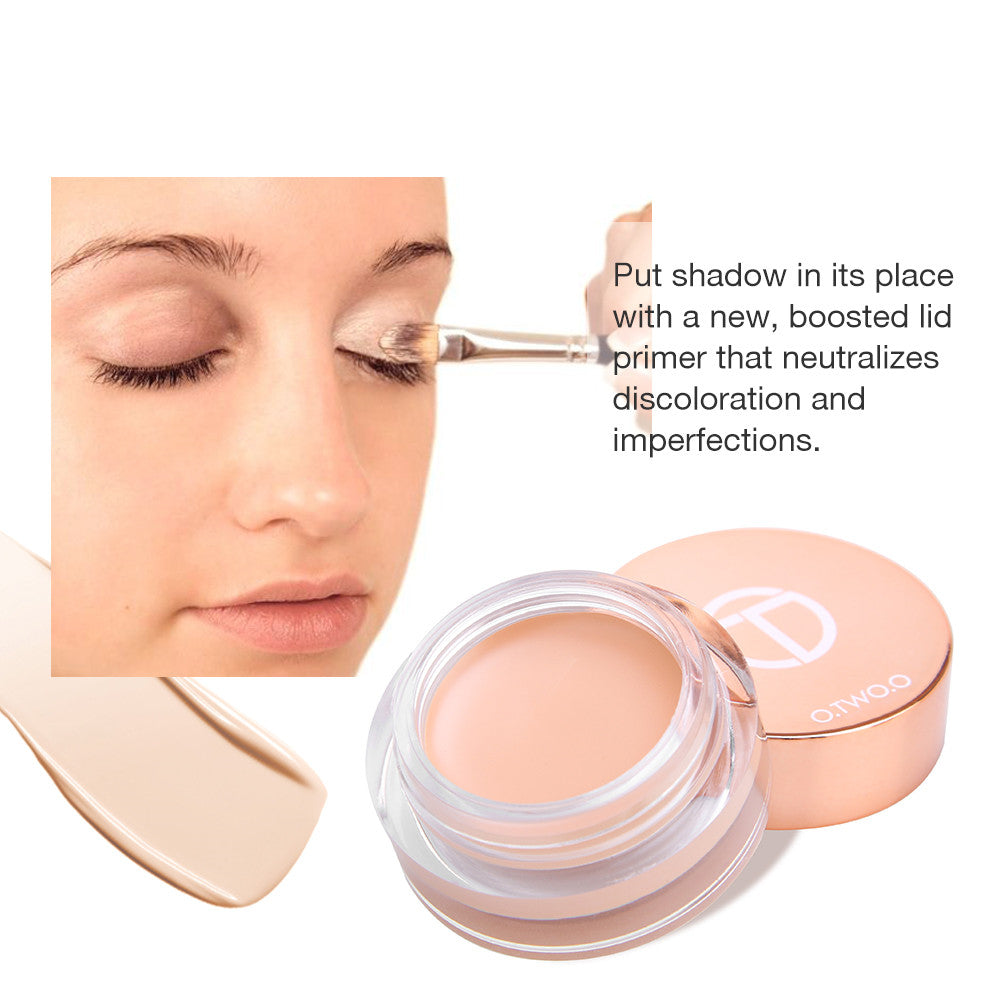 Konzentrierender, wasserfester Concealer – Bild 4 | LuxeStyle