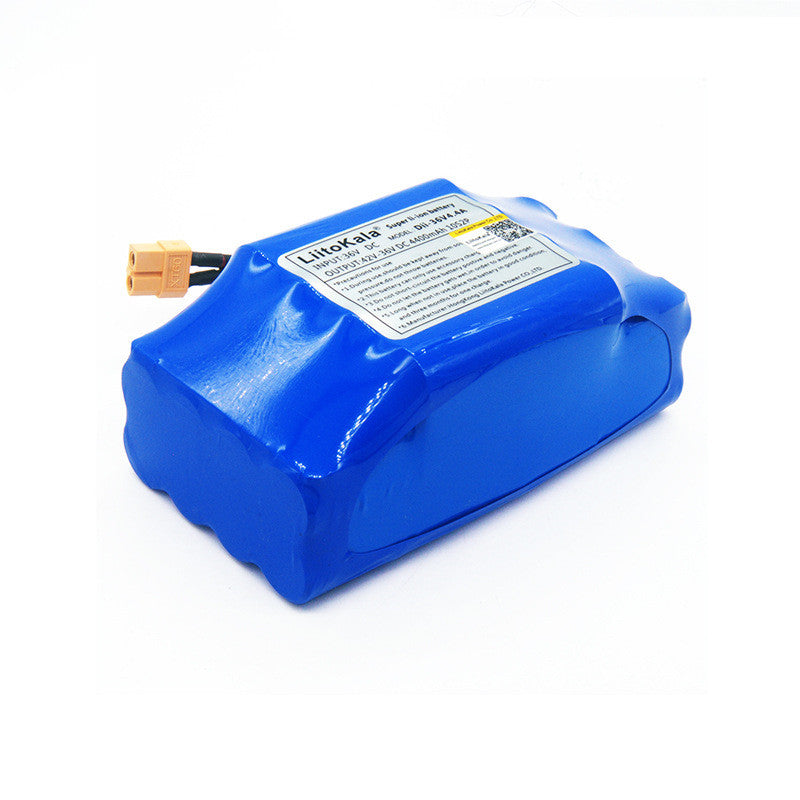 Twisted 36V 4.4Ah Lithium-Akku für Fahrzeuge – Bild 2 | LuxeStyle