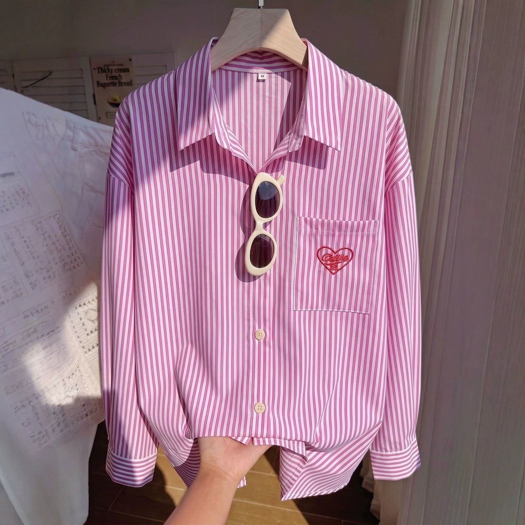 Langarmshirt mit Herz-Stickerei und Streifenmuster