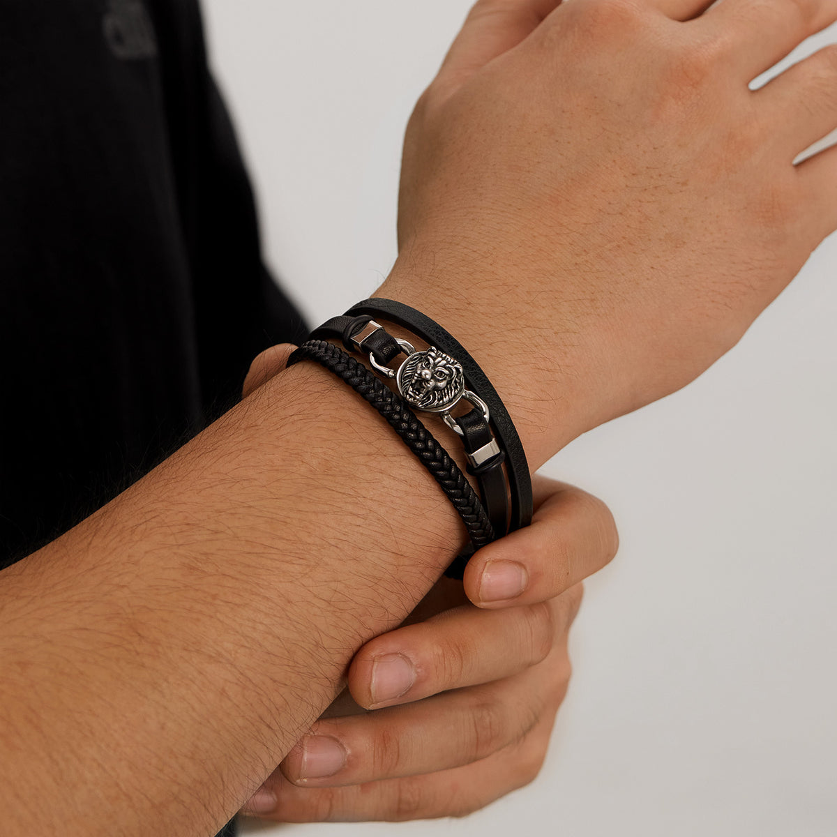 Tigerkopf-Armband aus geflochtenem Leder | LuxeStyle