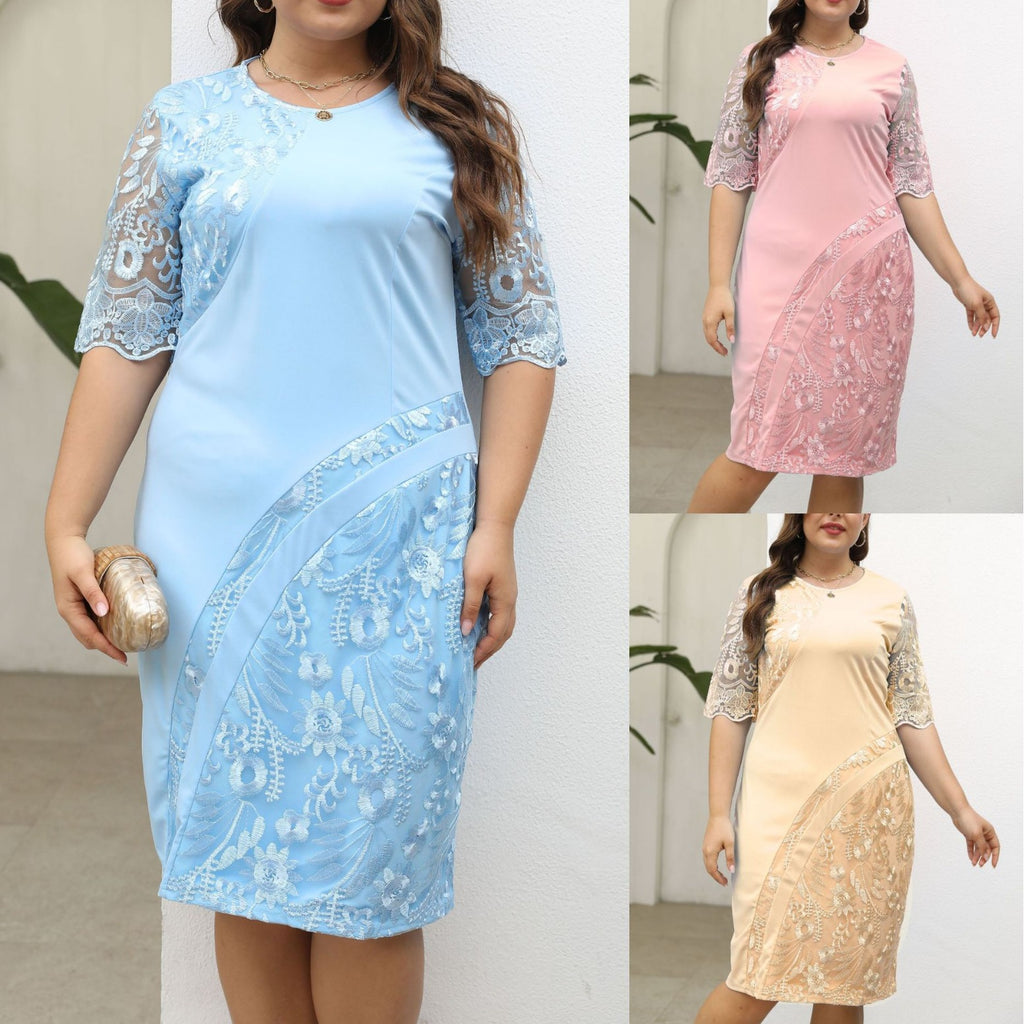 Spitzenkleid mit Stickereien in A-Linie