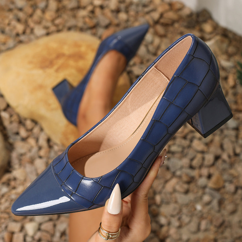Spitze Slip-on Pumps mit Chunky-Absatz
