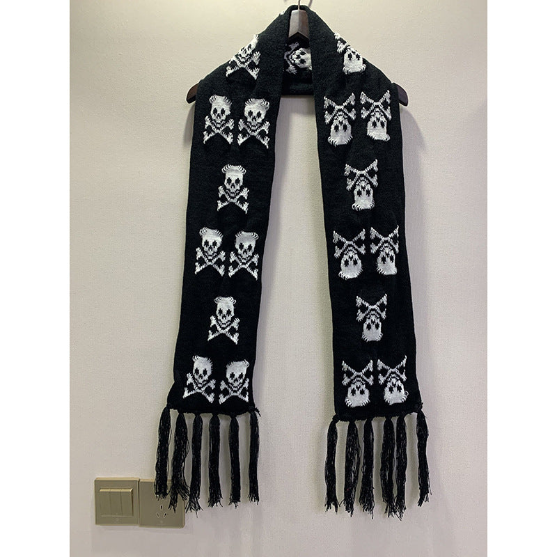 Thermischer Strickschal mit Totenkopf-Design – Bild 4 | LuxeStyle