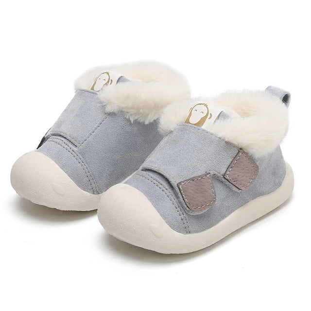 Velours-Schuhe für Kleinkinder – Bild 6 | LuxeStyle