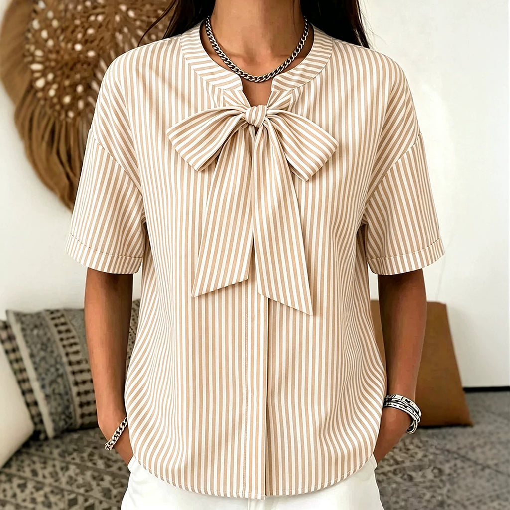 Gestreiftes Kurzarm-Shirt mit Schleife