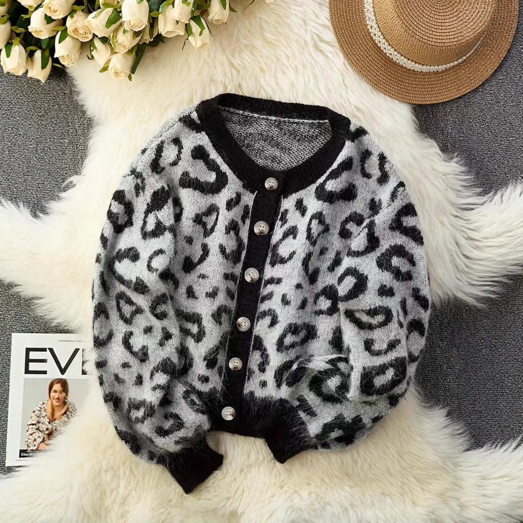 Jacquard Cardigan mit Leo-Print