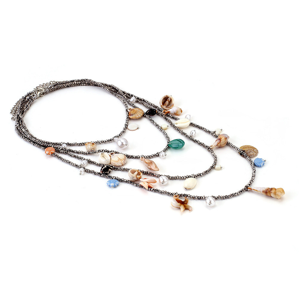 Schmuck-Halskette mit Muscheln
