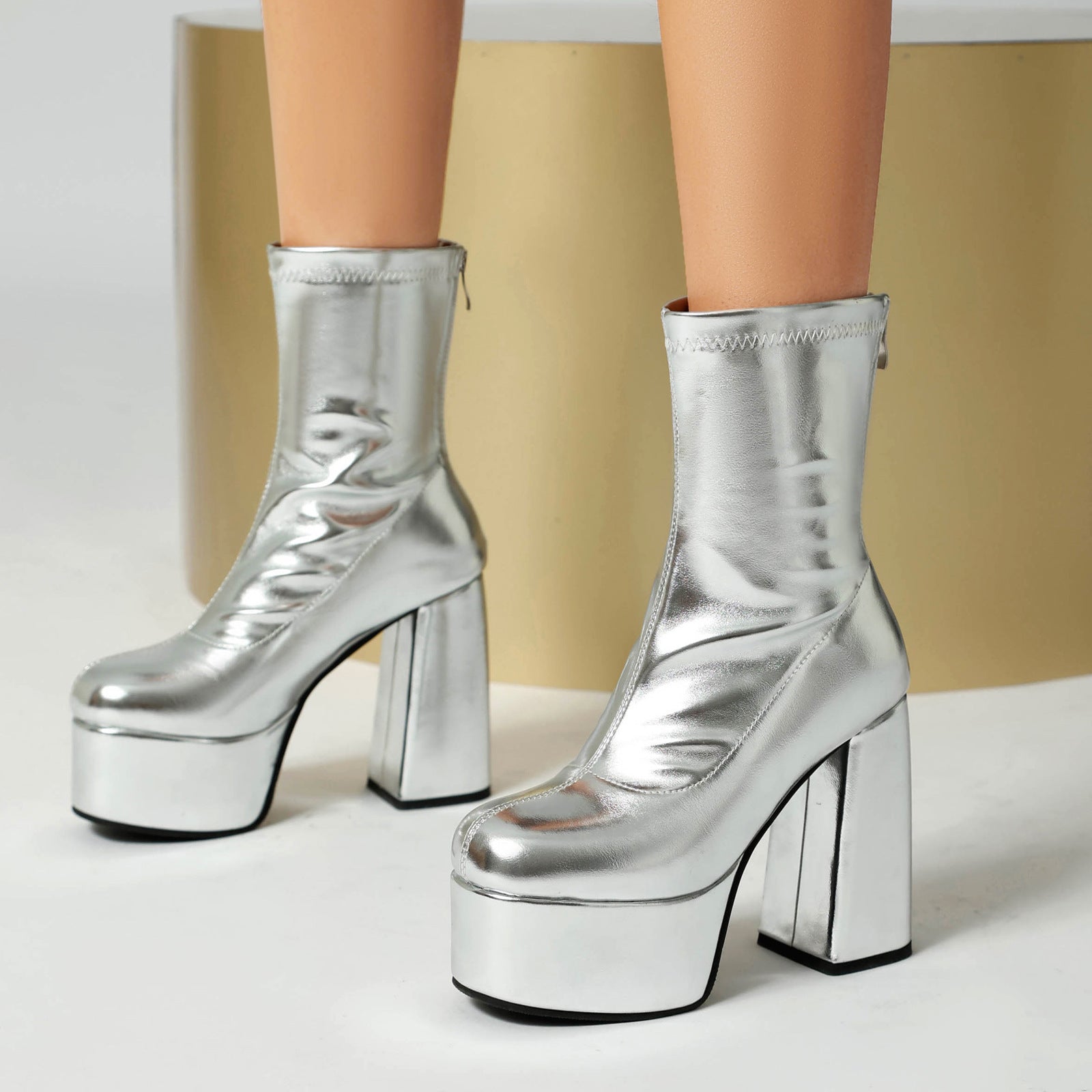 Damen-Stiefeletten mit Plateau und klobigem Absatz