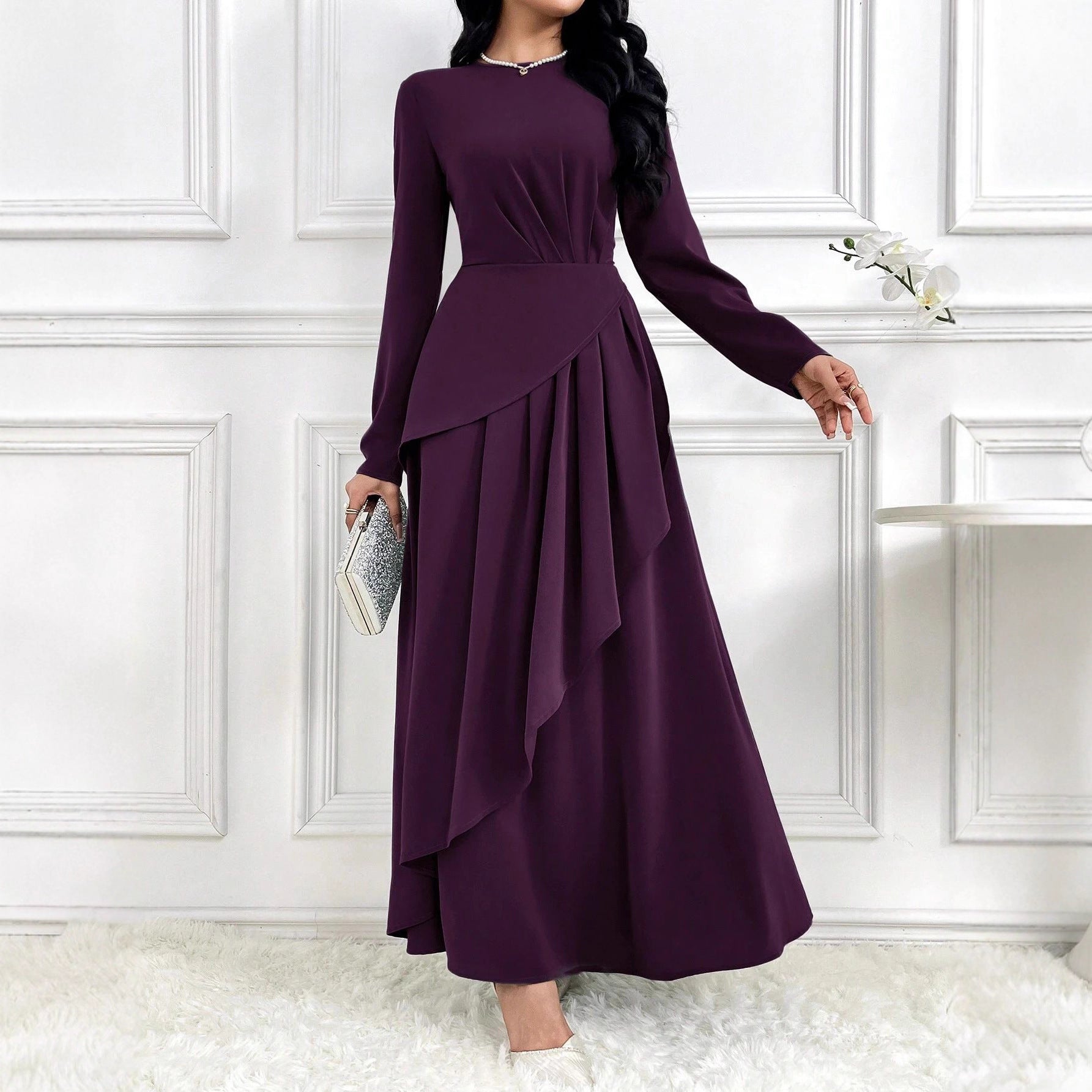 Elegantes Langarm-Maxikleid
