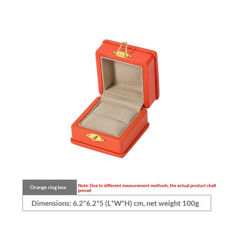 Leder-Diamanten-Schmuckkassette – Bild 11 | LuxeStyle