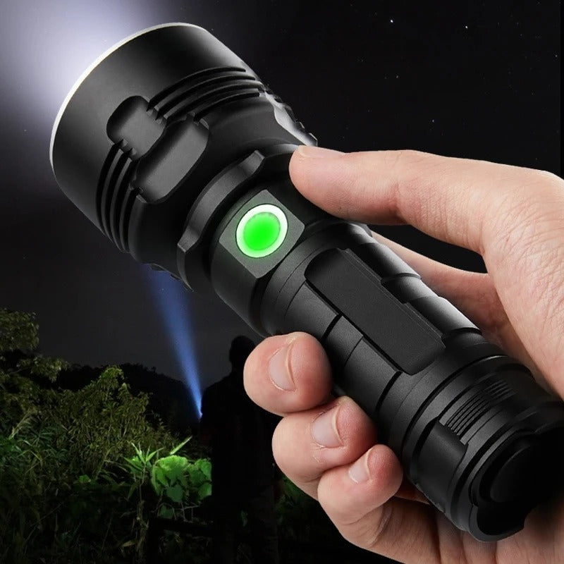 Superhelle LED-Taschenlampe mit Fokus