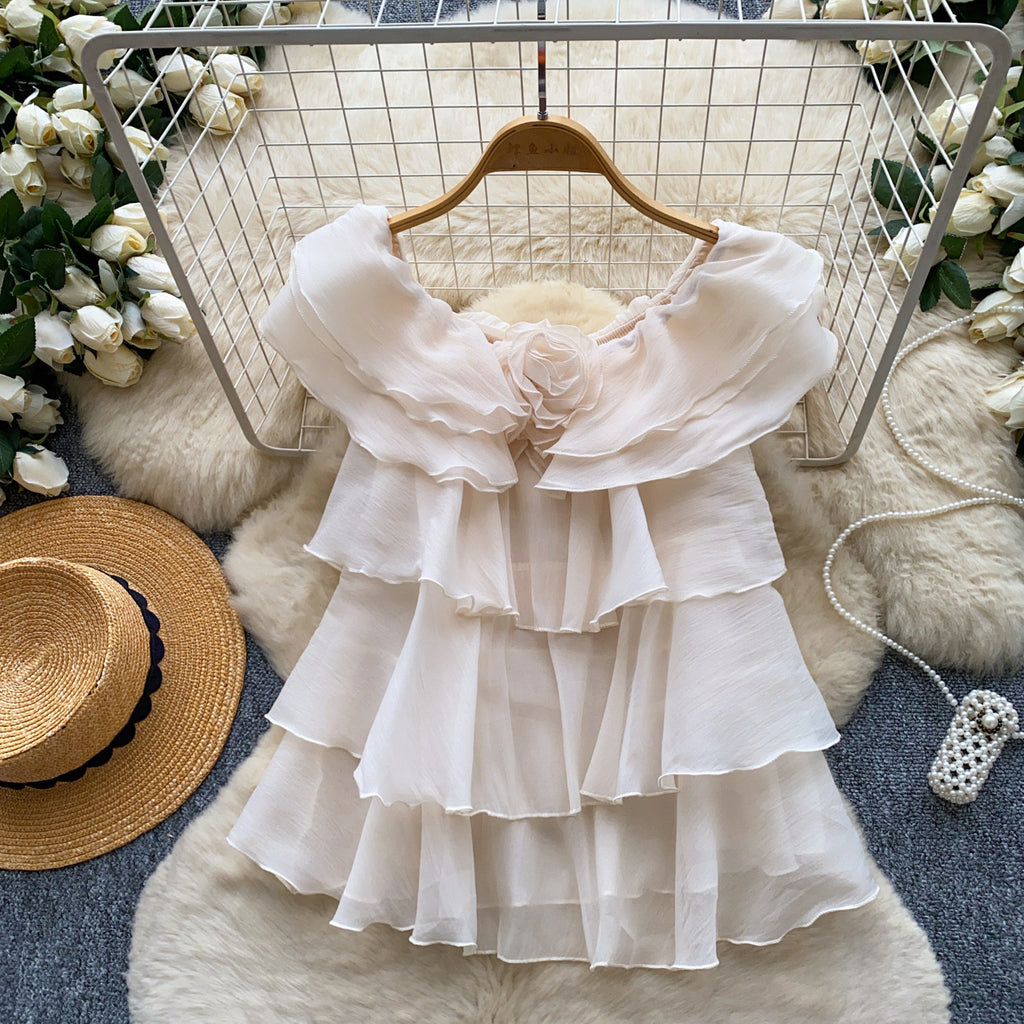 Chiffonbluse mit Rüschensaum und 3D-Effekt