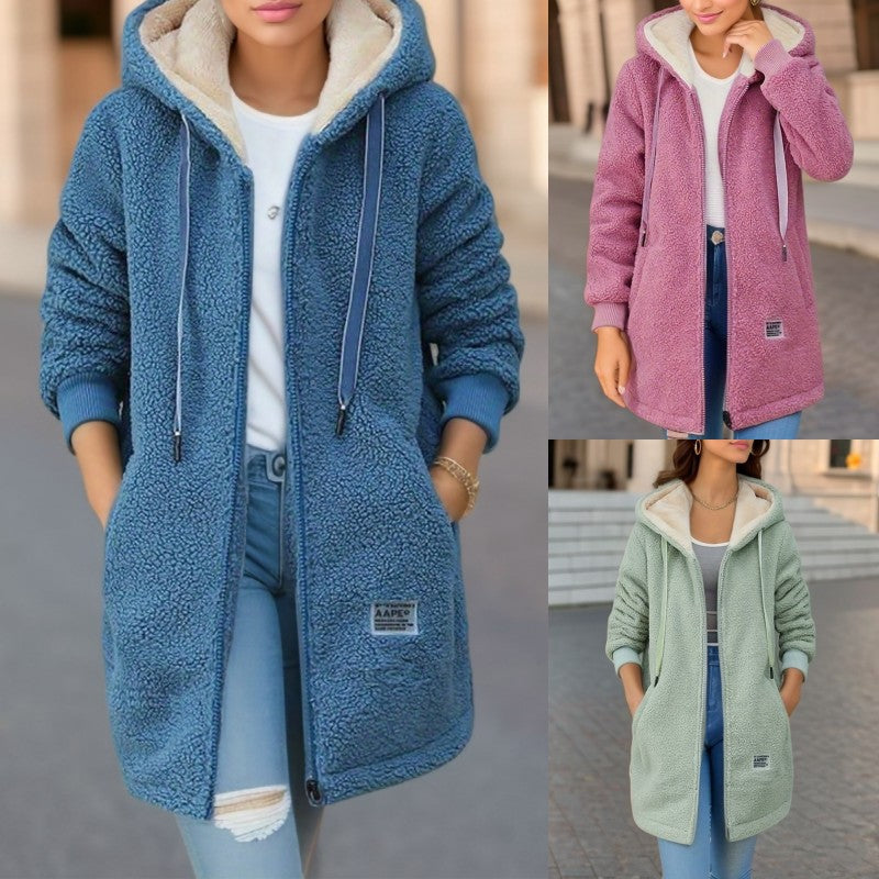 Gefütterter Lammwollmantel für Damen | LuxeStyle
