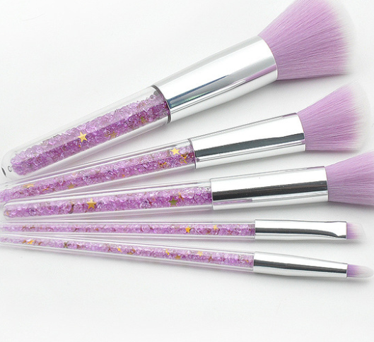 5 Transparenz-Hand-Makeup-Bürsten – Bild 4 | LuxeStyle