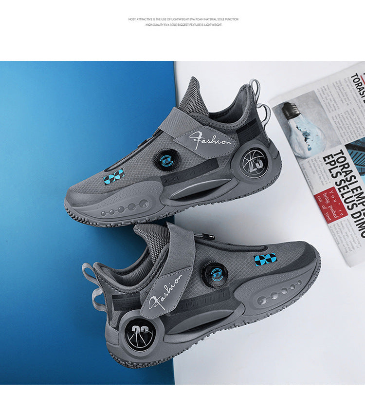 Trendy Knob Sneaker