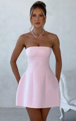 Fashion Tube Dress – Sommerliches Neckholder-Kleid