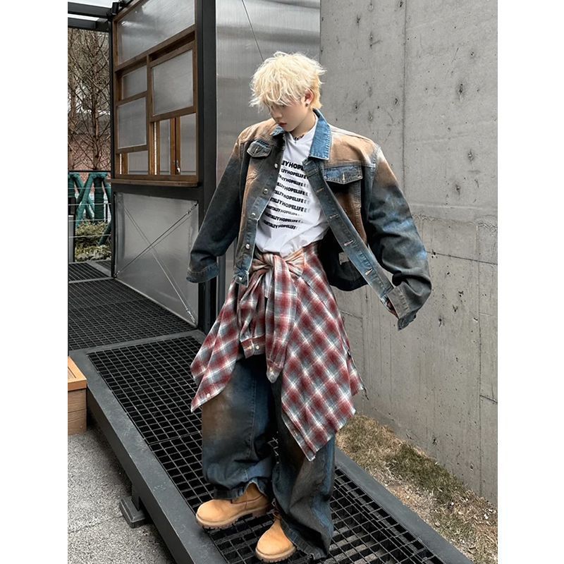 Retro Distressed Denim-Jacke mit Schulterpolstern