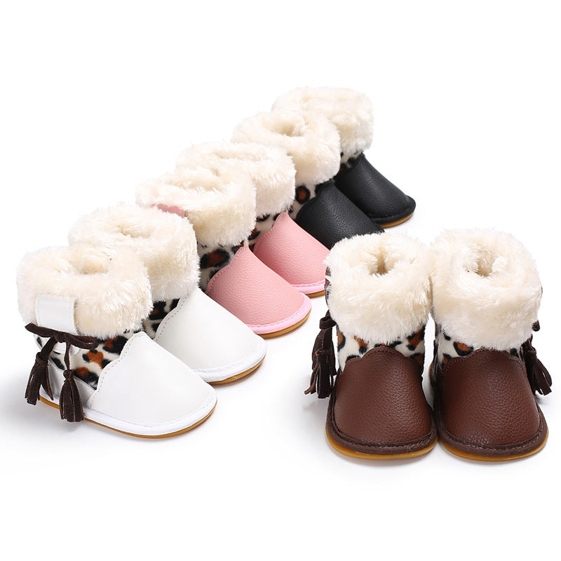 Baby-Schuhe mit Leopardenmuster – Bild 3 | LuxeStyle