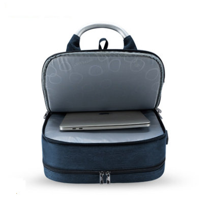 Wasserdichter USB-Rucksack – Bild 3 | LuxeStyle