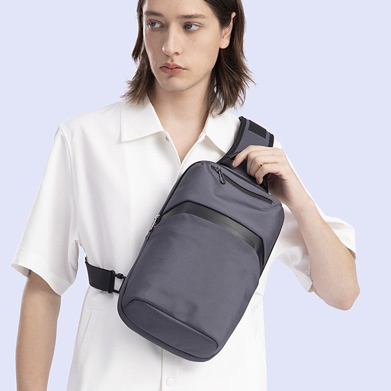 Wasserdichte Messenger Bag für Herren – Bild 3 | LuxeStyle
