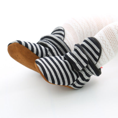 Plüsch-Lauflernschuhe für Babys – Bild 2 | LuxeStyle