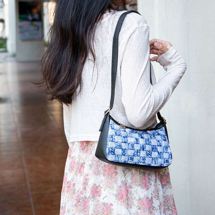 Denim-Schultertasche 2