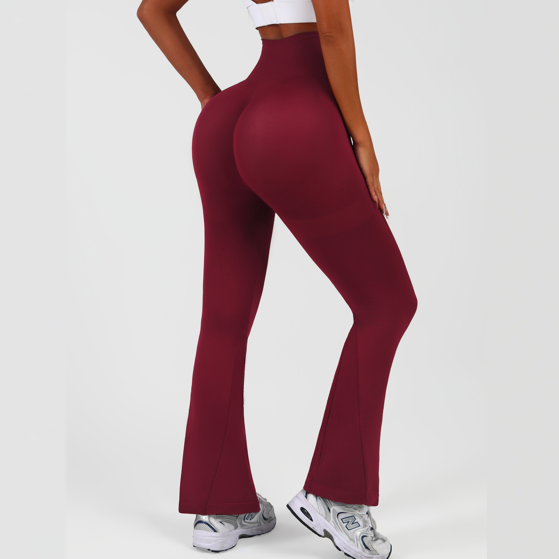 High Waist Flared Yoga Pants mit Scrunch